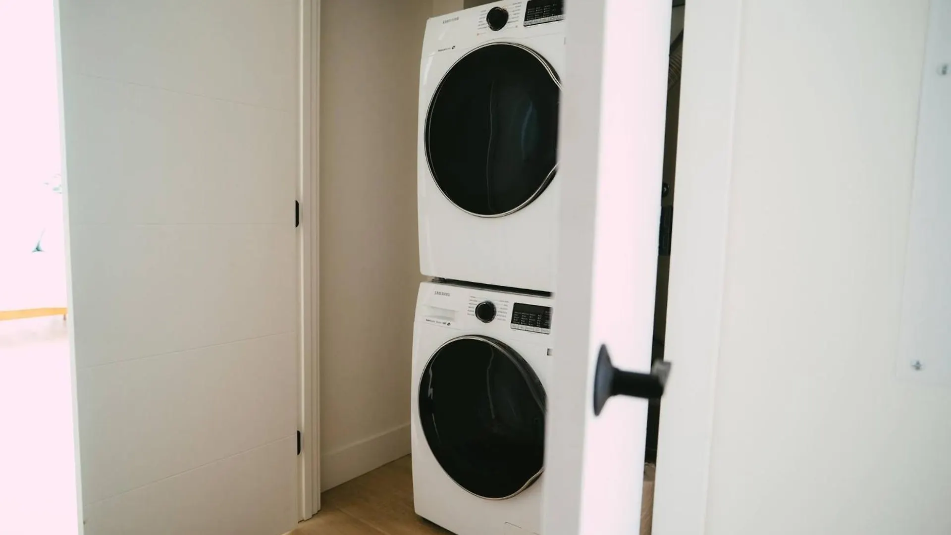 Apartamento Chic Cozy Retreat - 2Br - Stunning North End Views Halifax Canadá